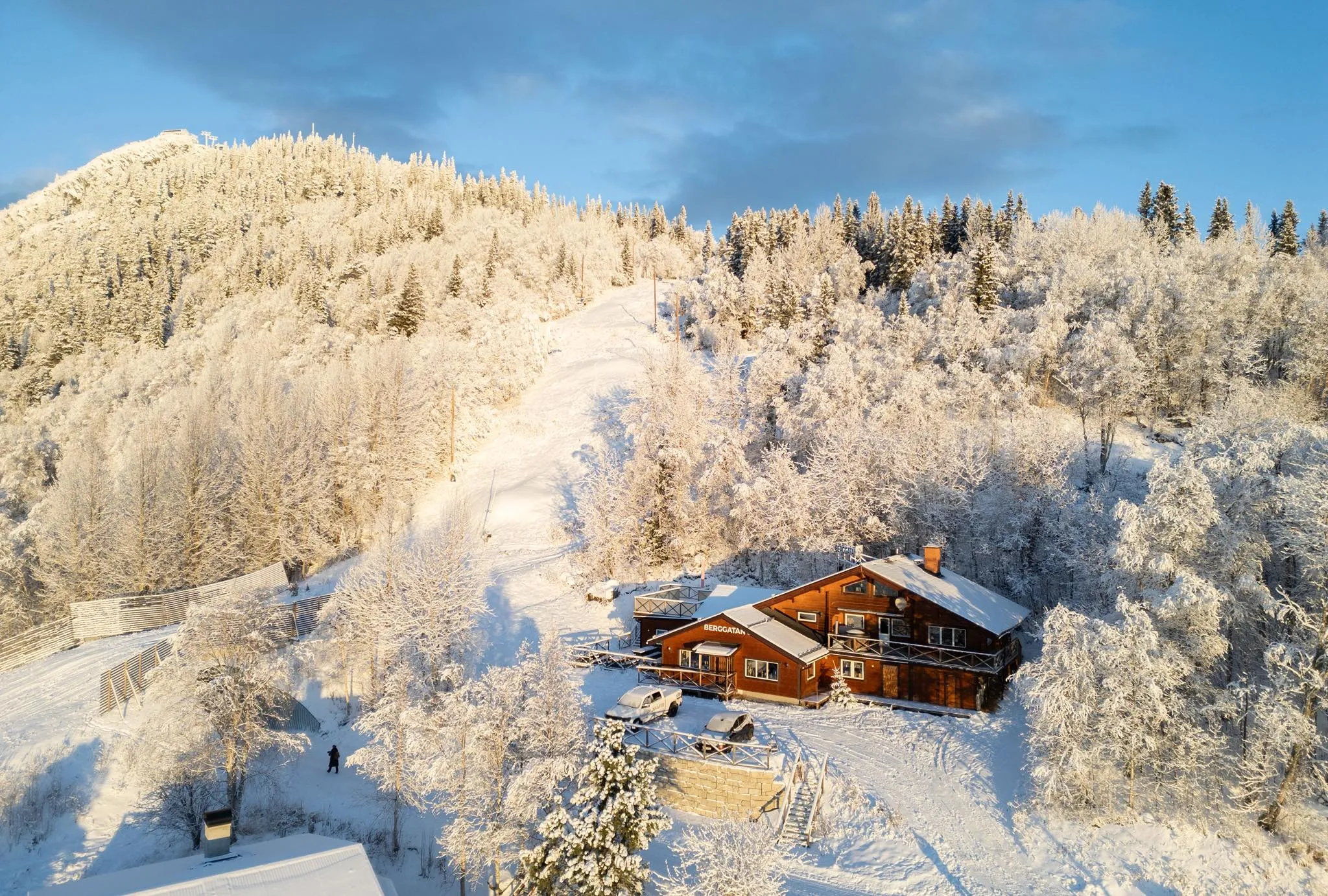 Flygbild över Berggatan 8